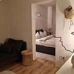 Ein Haus Fuer Sich Lübeck
