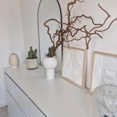 Ein Haus Fuer Sich * Lubeka