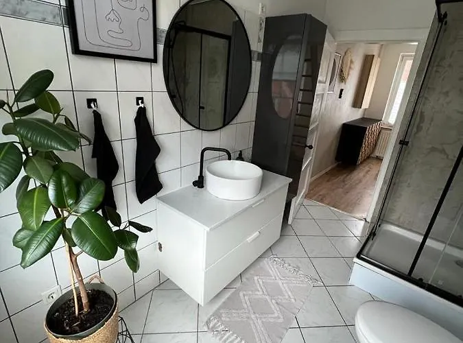 Ein Haus Fuer Sich *